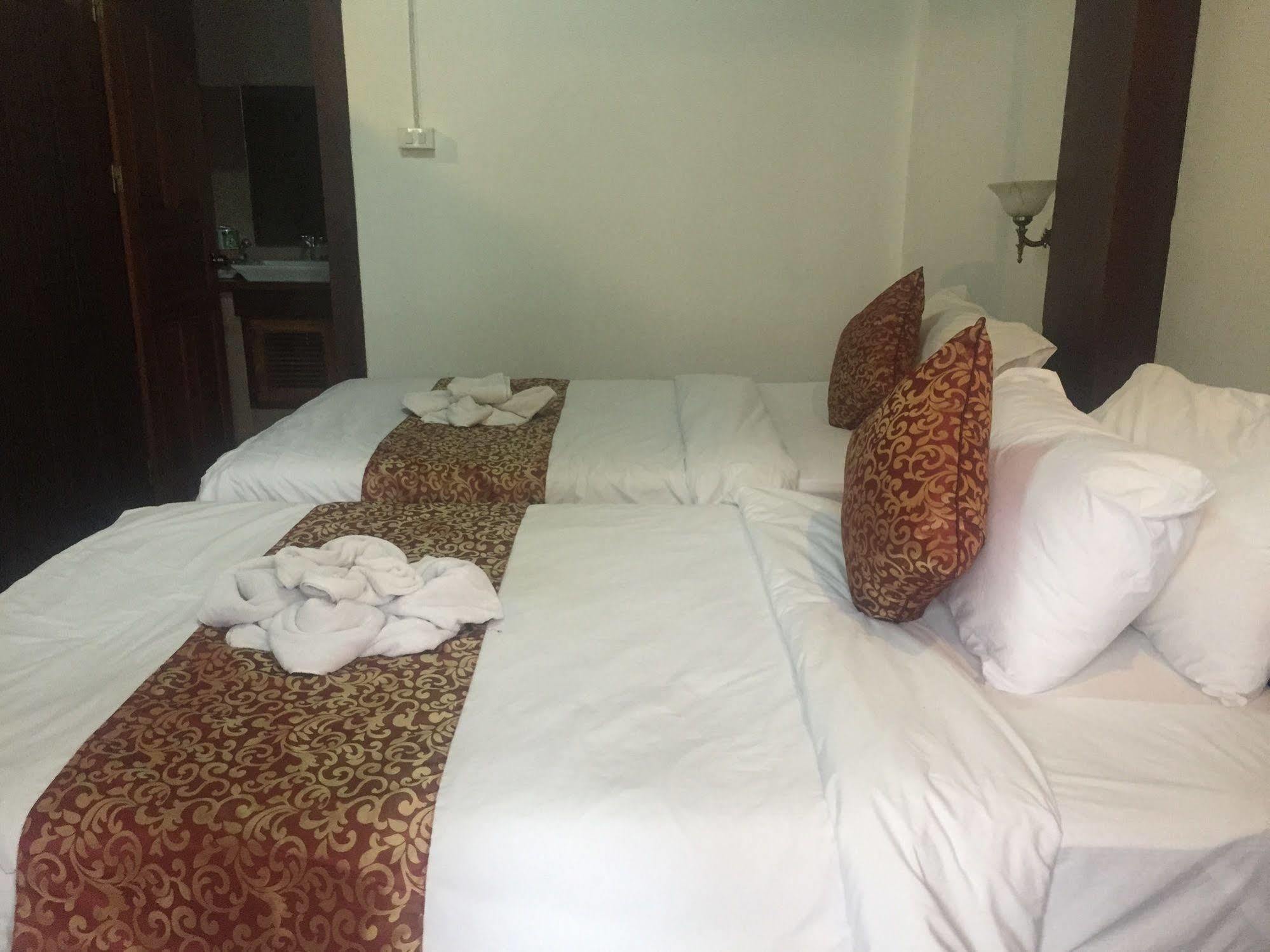 Lakhangthong Boutique Hotel Luang Prabang Luaran gambar